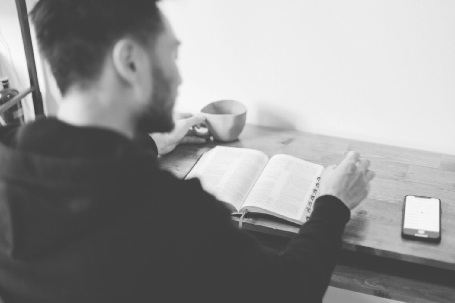 Professionelle Finanzberatung und Datenanalyse